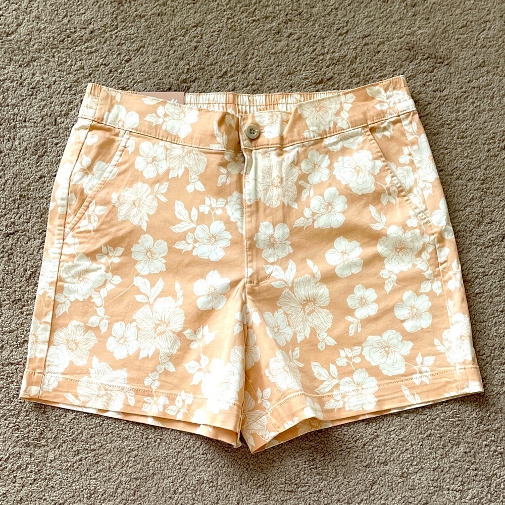 NWT Jachs Girlfriend Stretch Satin Chino Shorts L Floral Casual Vacation Resort